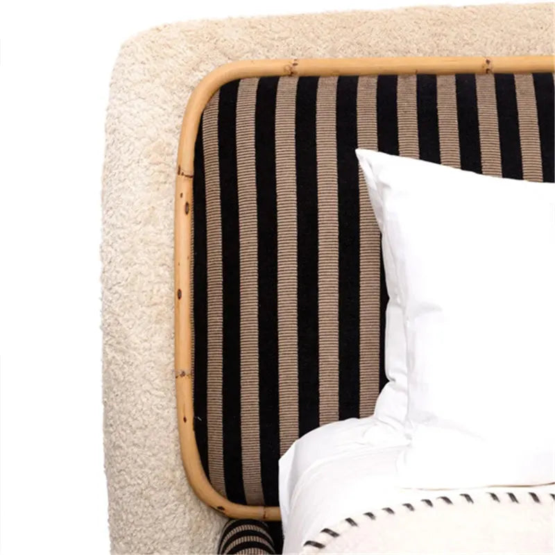 1.8 meters double bed Italian minimalist design soft cotton and linen fabric modern master bedroom villa king bed