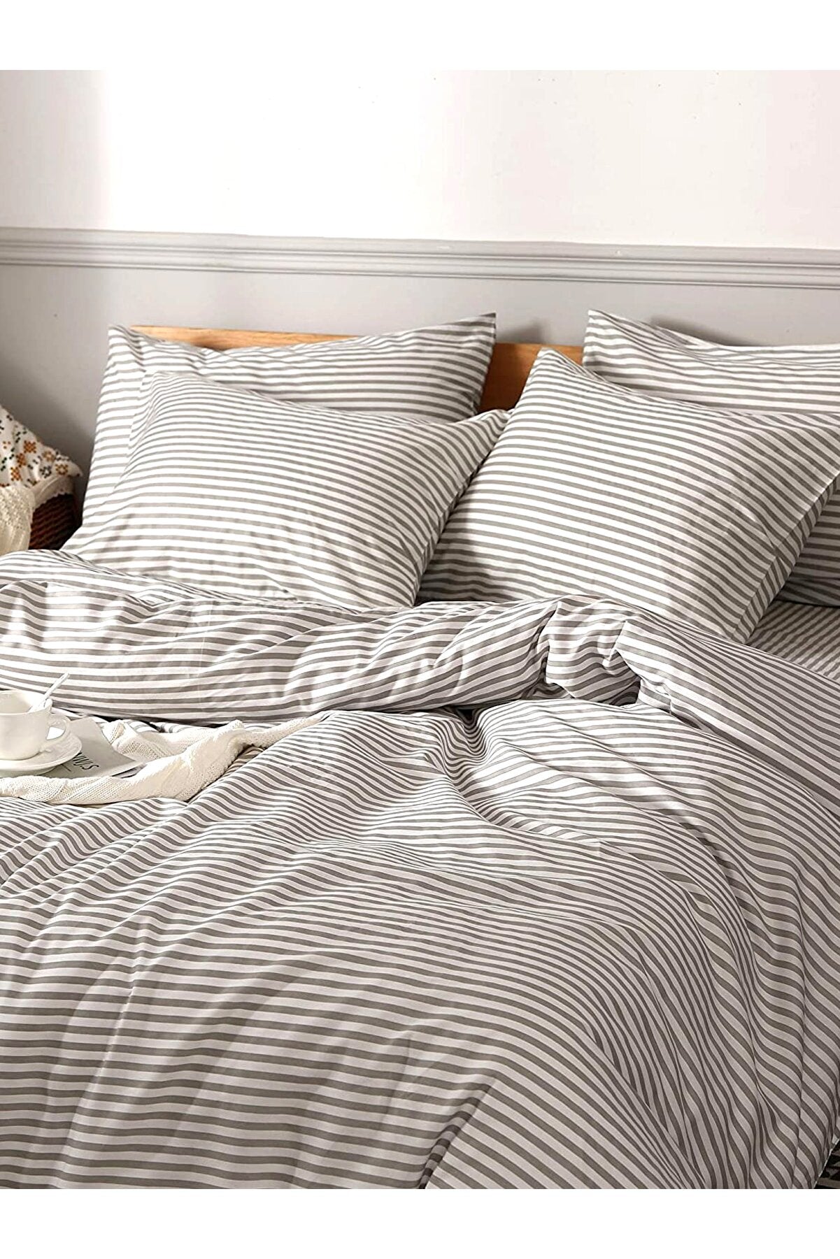 Double Size Bed Set