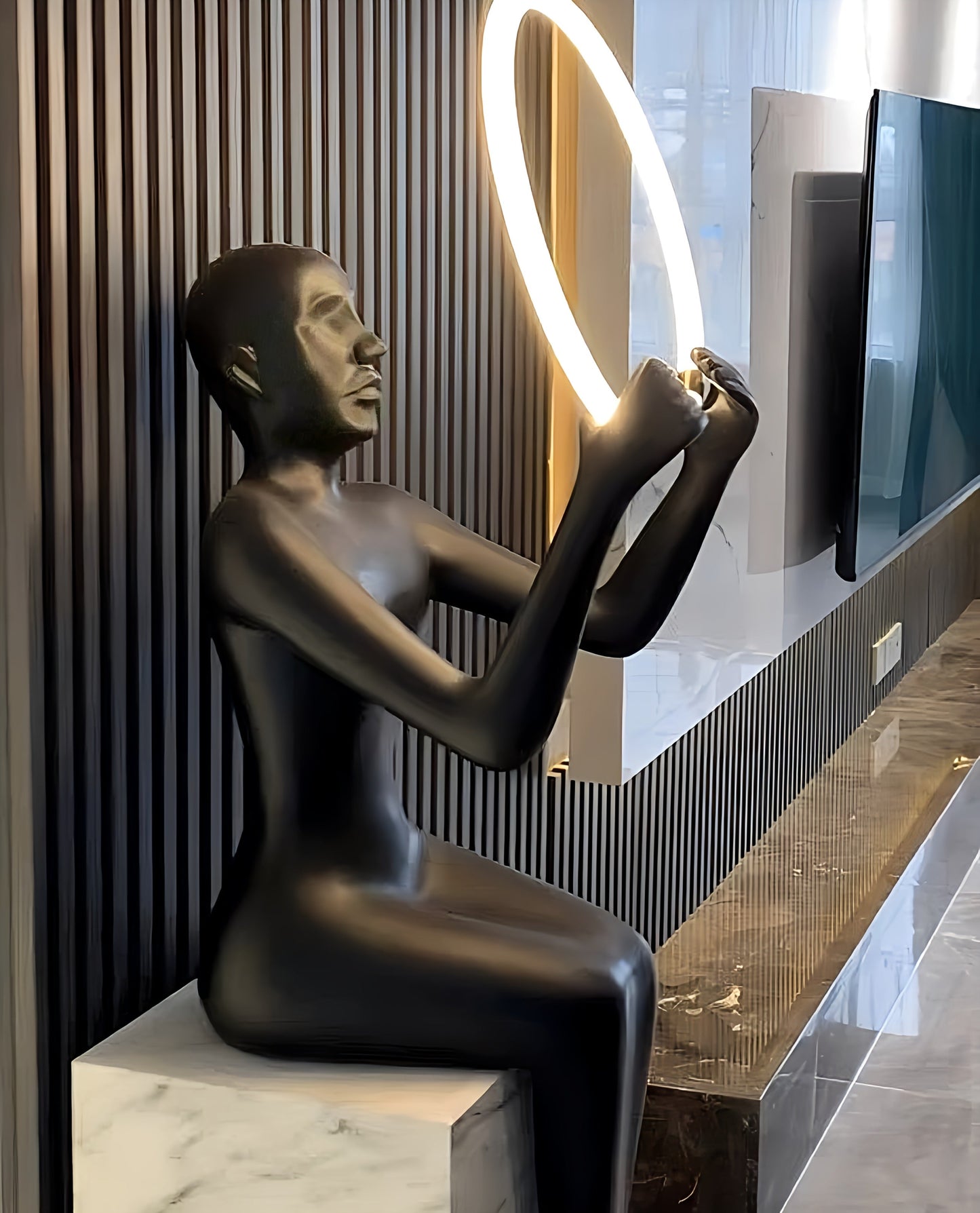 Modern Statues Lighting