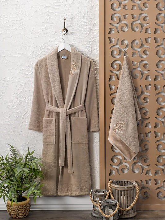 Embroidered Bathrobe Set