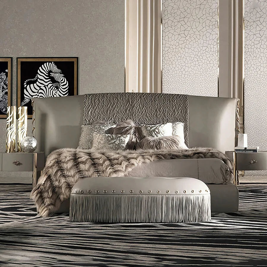 Italian luxury palace series simple leather queen bed villa master bedroom high-end soft bed