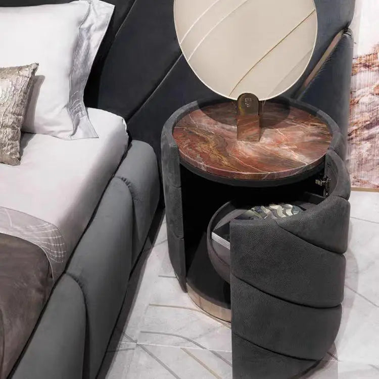 Italian Luxury 1.5/1 Extra Large Widescreen Modern Leather Wooden Double Bed Suitable for Large Master Bedroom Weddings