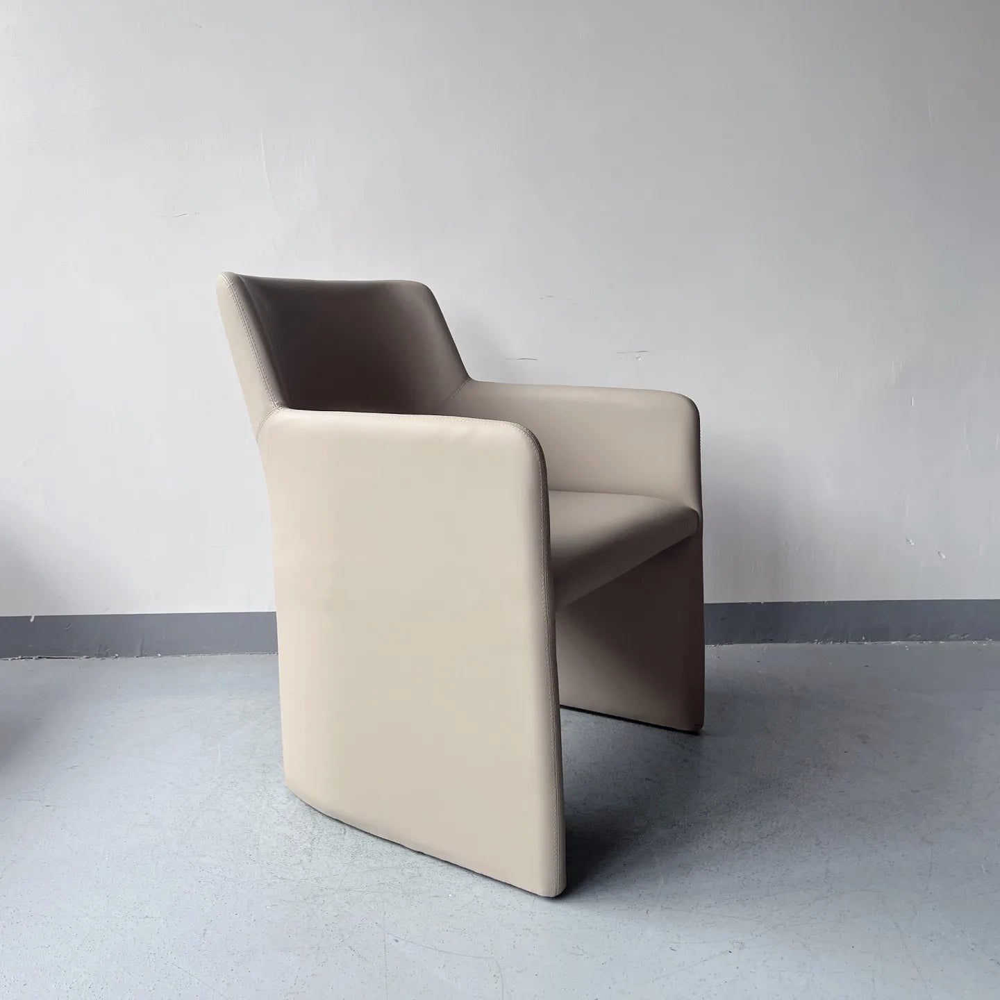 New Design Velvet Tufted Simple Leisure Chair Family Hotel Restaurant Creative Furniture Restaurant Dining Chair