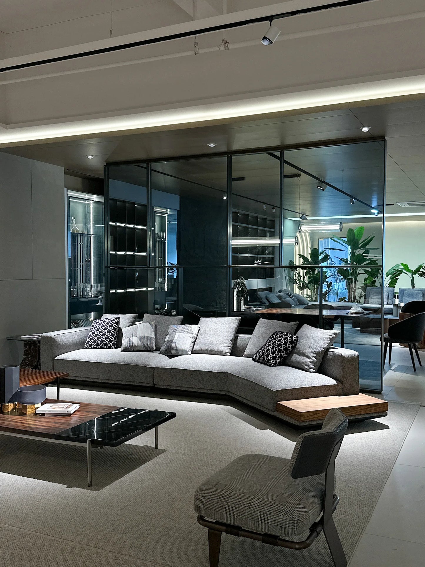 Practical Living Room Furniture Hotel Fabric Leather Combination Italian Design Modern Abric horizon Villa Luxury Sofa