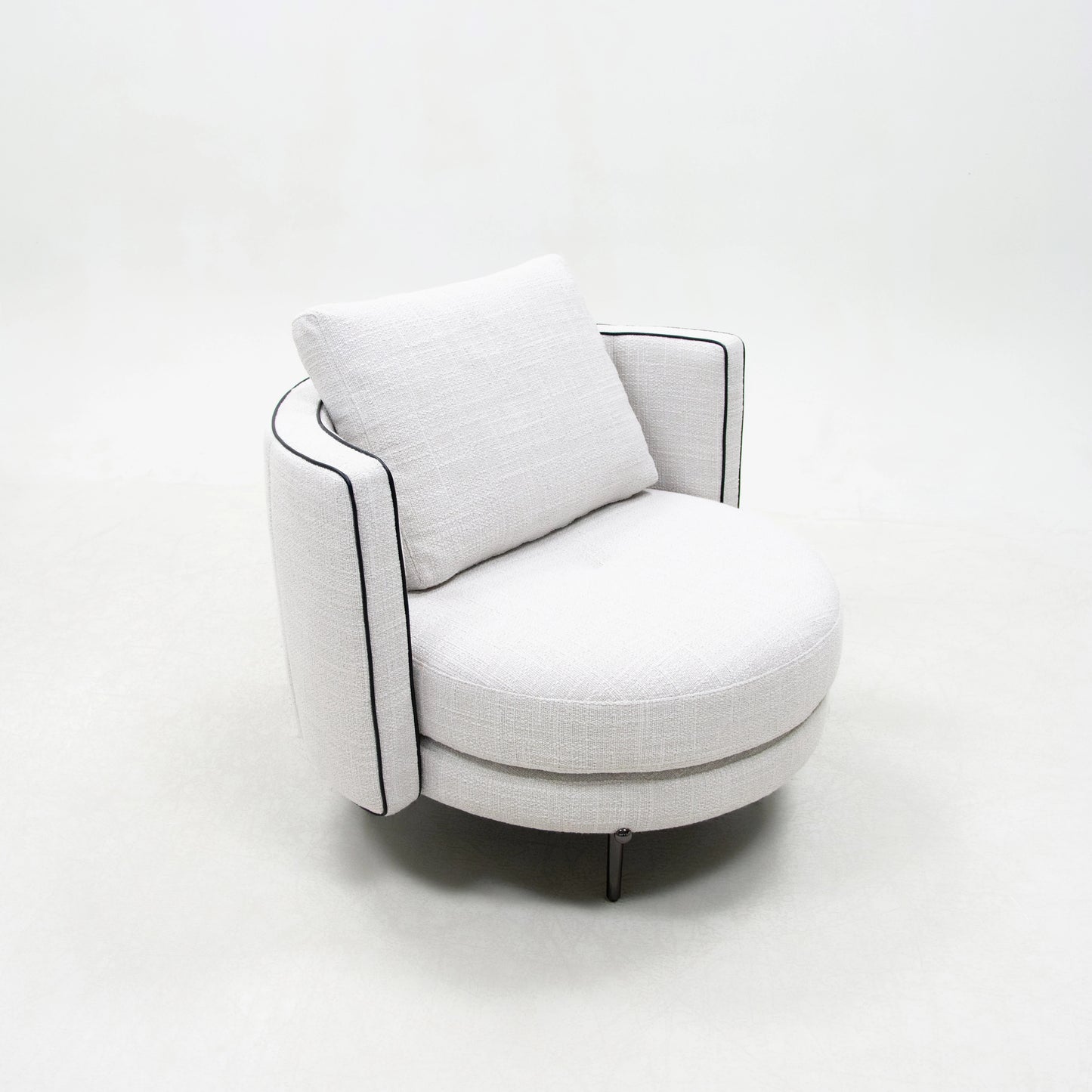 Modern grey fabric lounge chair High-quality wooden armchair with recliner single sofa, suitable for living room or villa leisure style