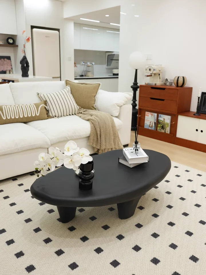 2024 Modern Nordic Design Beautiful FRP Furniture Black Pebble Low Coffee Table Wooden Oval Shape Simple Household