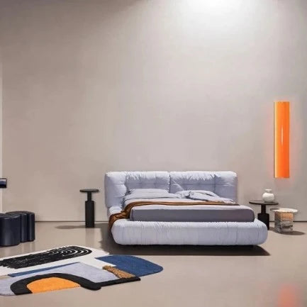 Italian Modern Double Bean Bed Fluffy Comfortable Simple Interior Villa Bedroom Cream Cloudy Room King Leather Bed