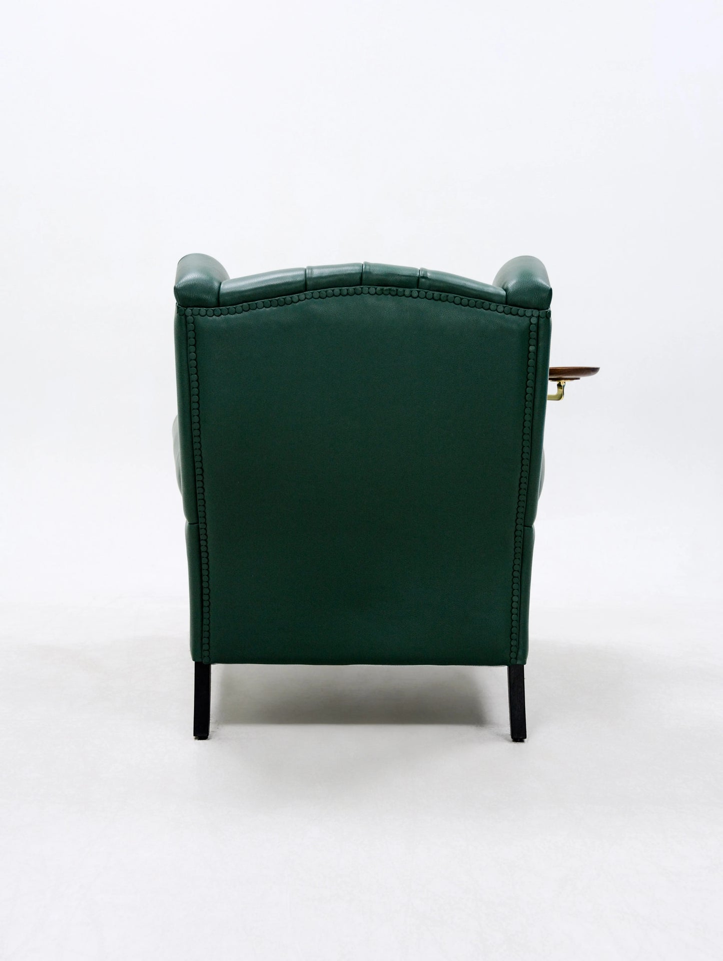 High quality classic European leather luxury lounge chair solid wood frame with wheels bedroom living room furniture