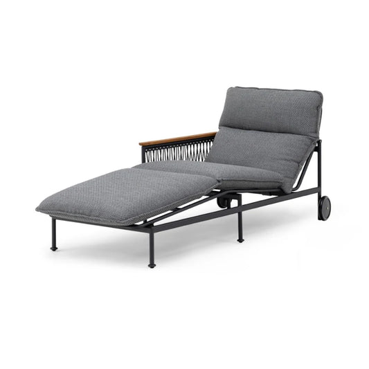 All-weather sunbeds Luxury outdoor furniture Aluminum framed rope woven pool Beach loungers