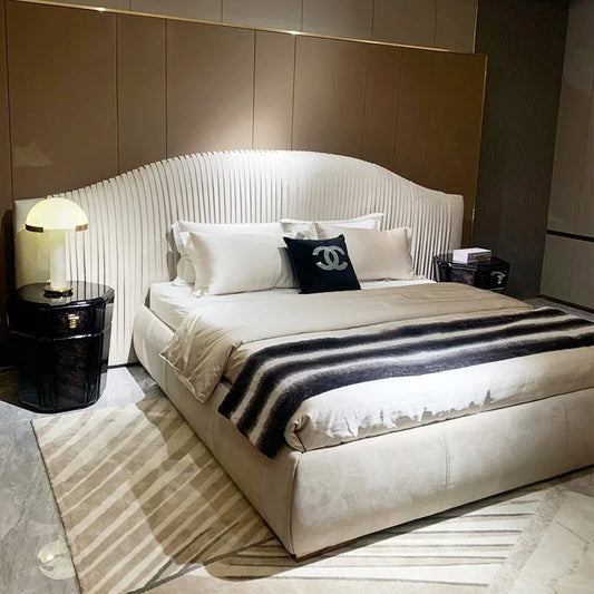 Italian luxury brand modern simple double bed high-end light luxury master bedroom bed cover buckle Italian style leather bed