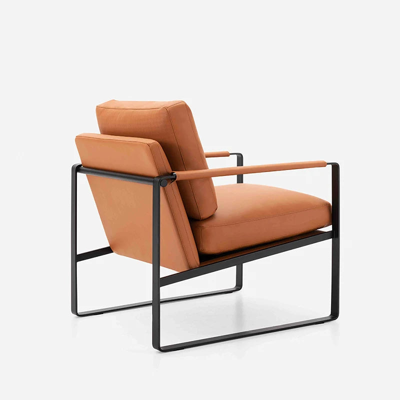 Modern Casual Armrest Sofa Chair Italian Design Lobby Custom Furniture Luxury Single Leather L< unk > Chair