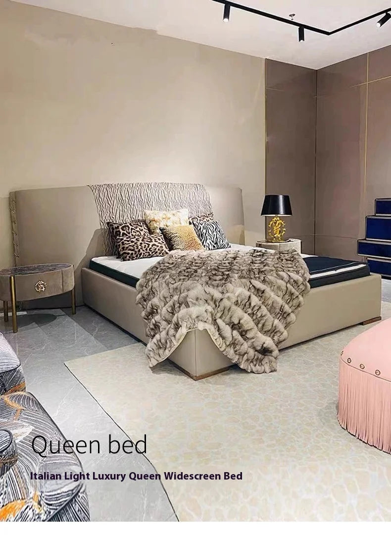 Italian luxury palace series simple leather queen bed villa master bedroom high-end soft bed