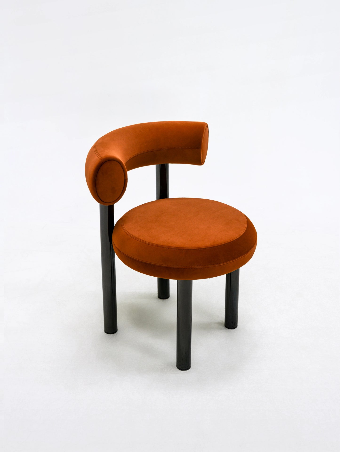 Nordic designer luxury thickened dining chair modern makeup stool velvet fabric home kitchen hotel dining table usage