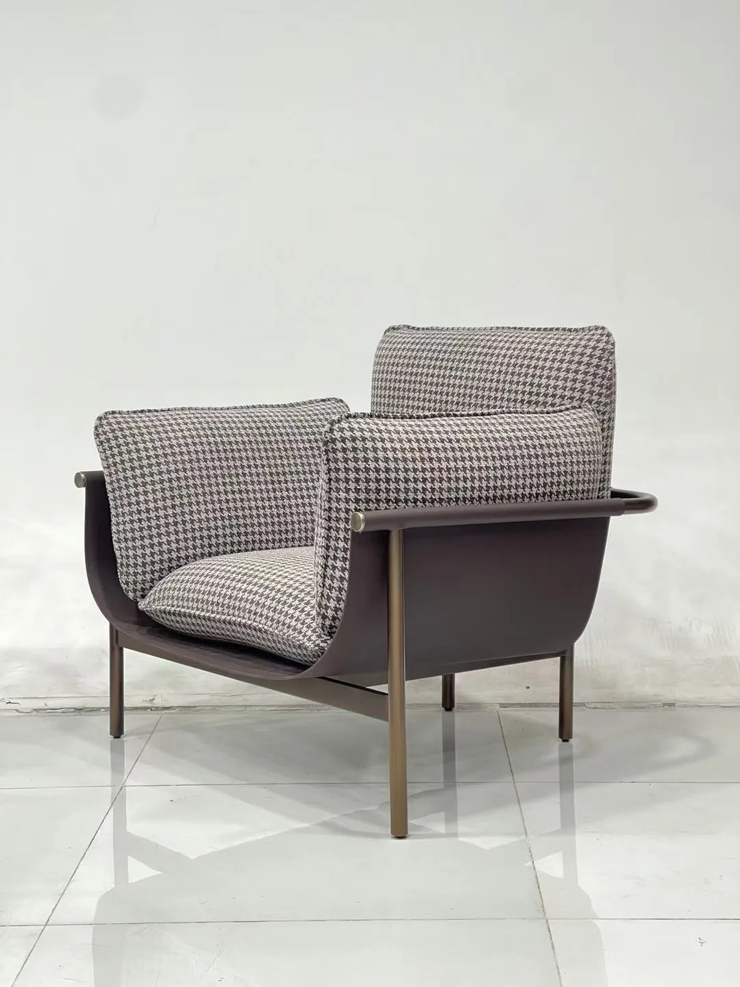 New Modern Stainless Steel Frame Saddle Leather Italian Home Furniture Fabric Casual Seat Apartment Hotel Armchair