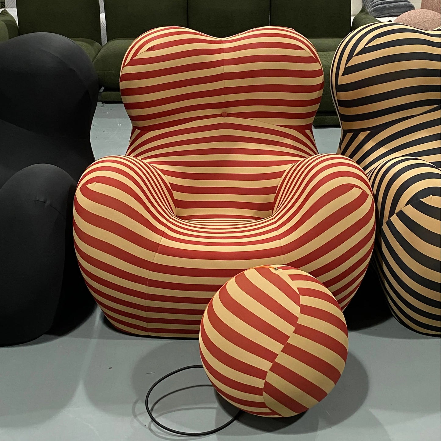 Modern Creative Irregular Fabric Lazy Single Compression Sofa Chair Luxury Living Room Lounge Sofa Chair with Ottoman
