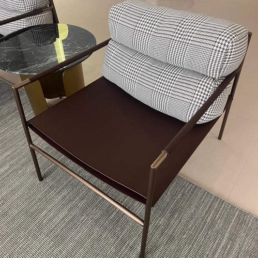 Italian loft interior designer single lounge chair soft back balcony antique style steel leg celebrity metal lounge chair