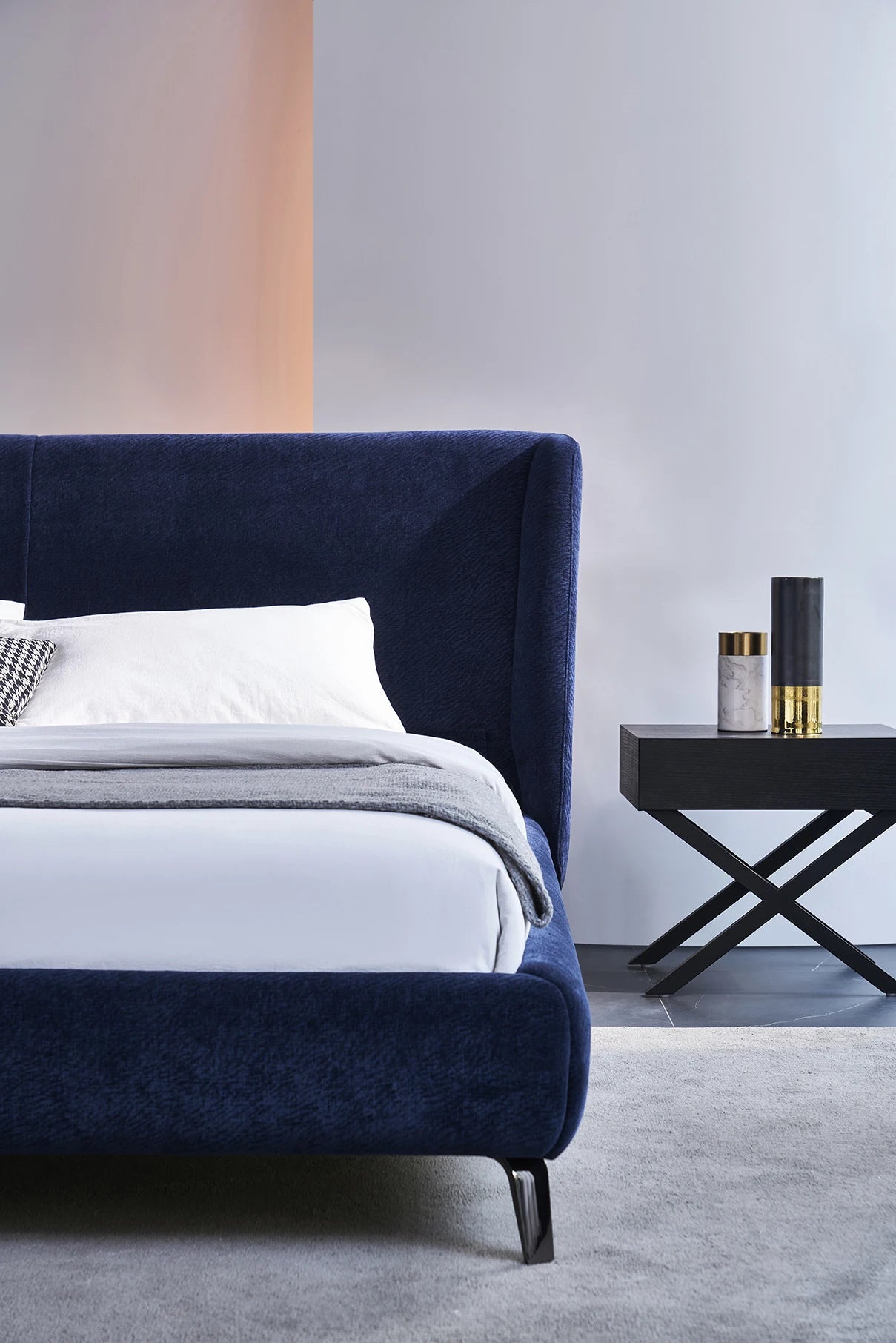Apartment Hotel Modern Design Fabric Italy Nordic Queen Bed Interior Double Bed Home Interior Bedroom Furniture Villa Bed