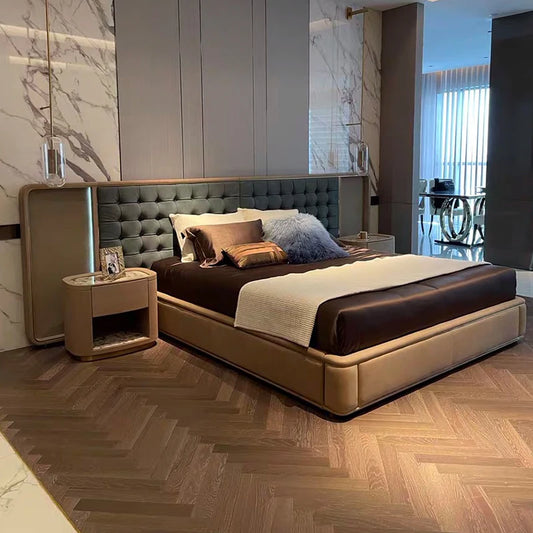 Italian designer luxury queen bed modern widescreen high-end atmosphere master bedroom villa wedding wooden frame bed