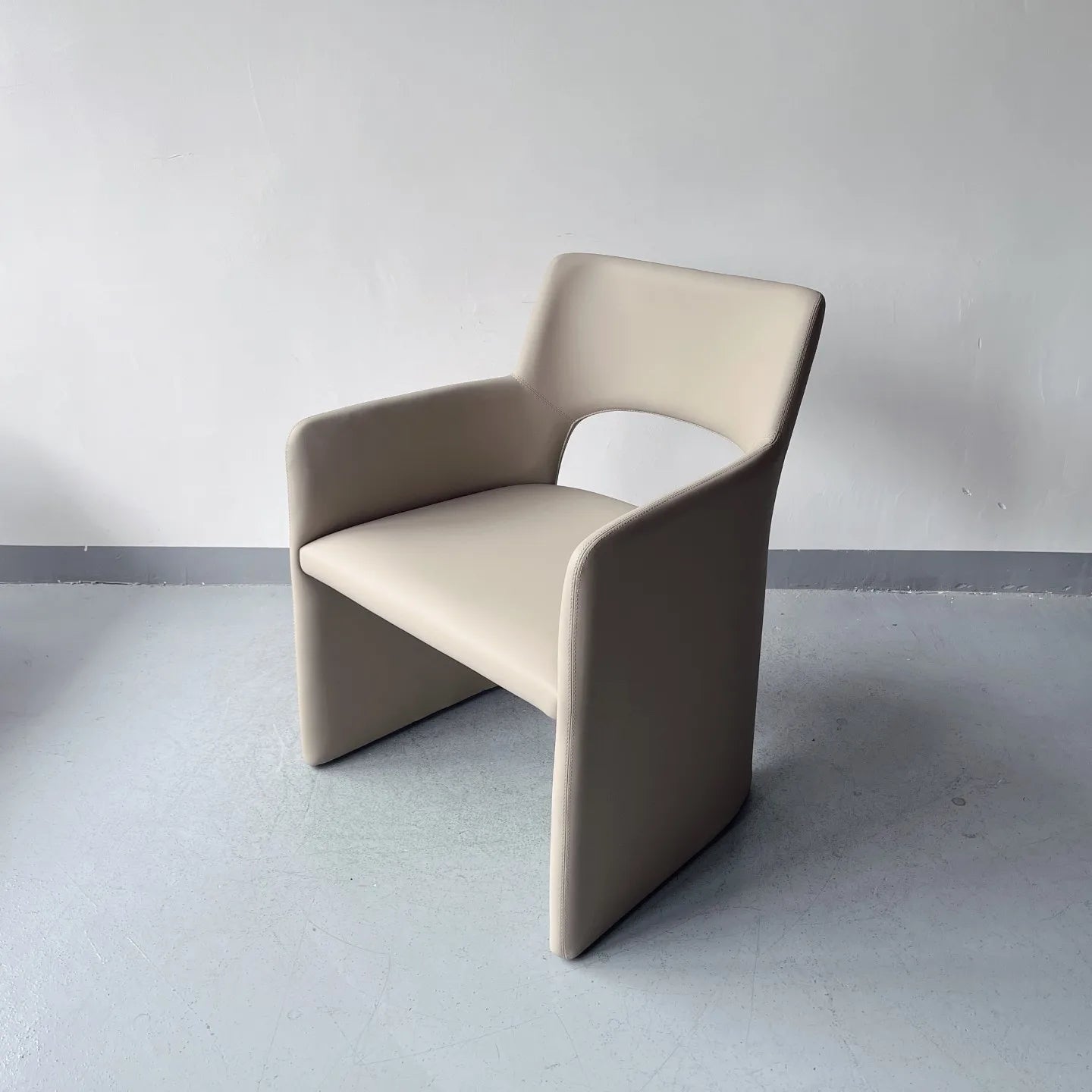 New Design Velvet Tufted Simple Leisure Chair Family Hotel Restaurant Creative Furniture Restaurant Dining Chair