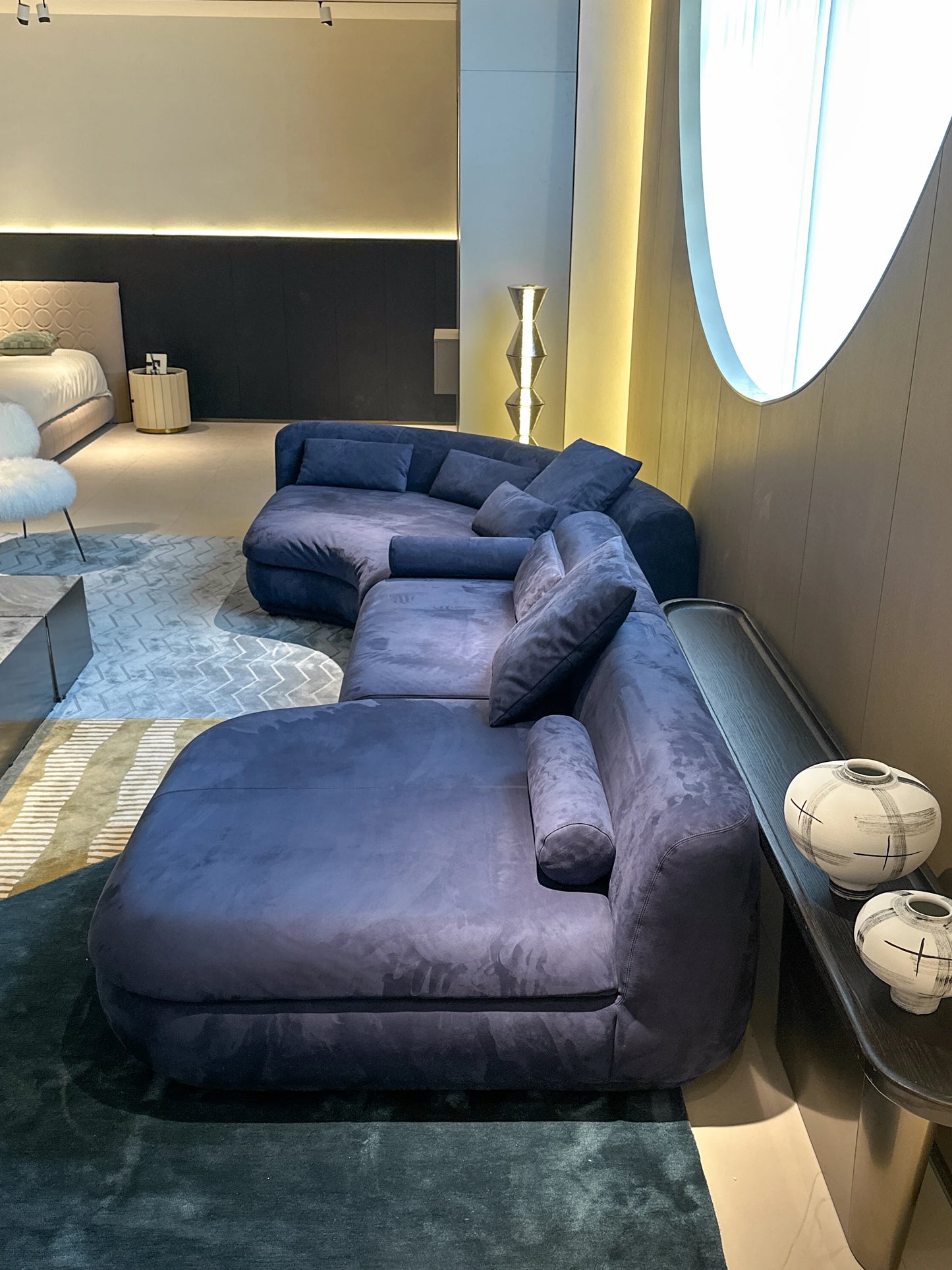Luxury Italian Modular Sectional Sofa Set Practical U-Shaped Sectional With Velvet and Wood Legs for Living Room