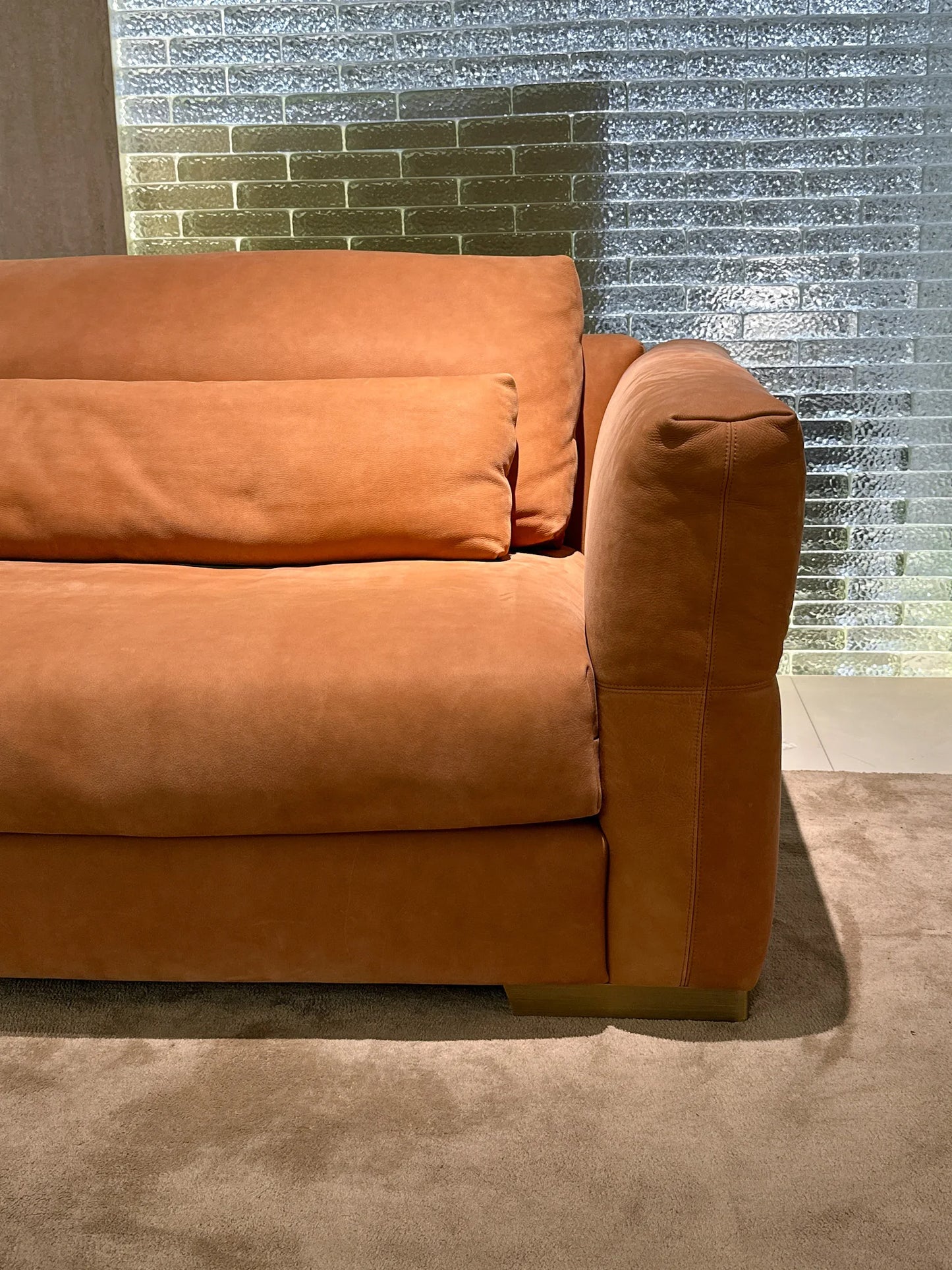 Modern ergonomic triple leather sofa set Modular corner furniture with velvet wooden legs for living room or villa