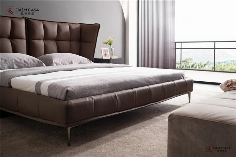 Italian queen bedroom furniture soft bed solid wood frame microfiber material villa home interior design bedding set