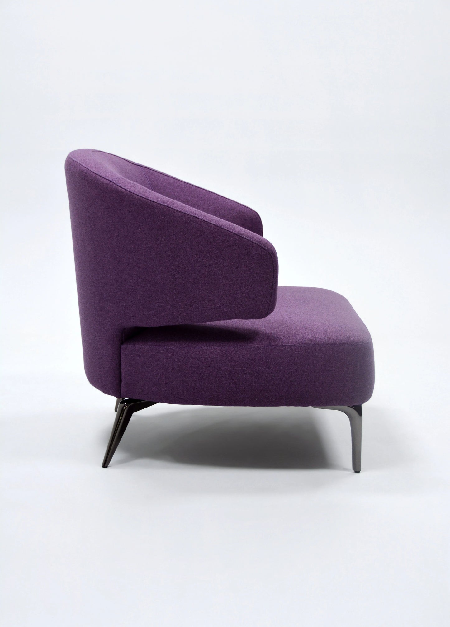 High Quality Modern Metal Frame Purple Velvet Bedroom Leisure Living Room Hotel Leisure Chair Stainless Steel Legs