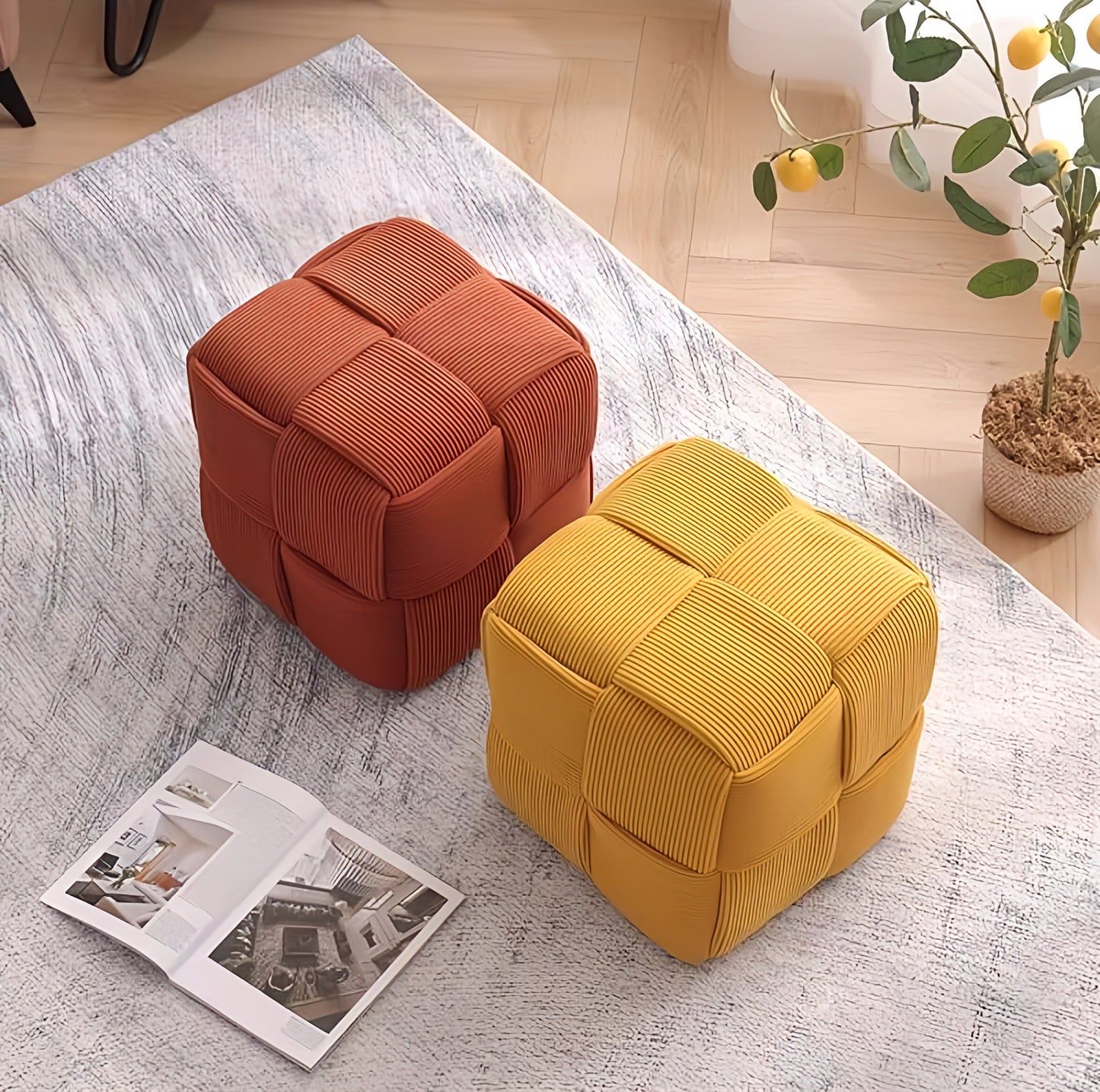 Pouf Chair